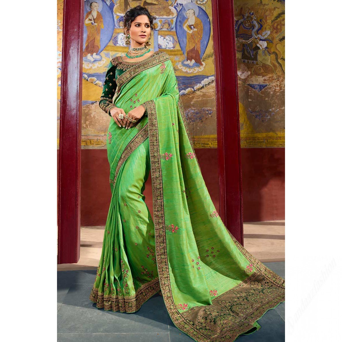 Apple Green Raw Silk Saree With Banglori Silk Blouse