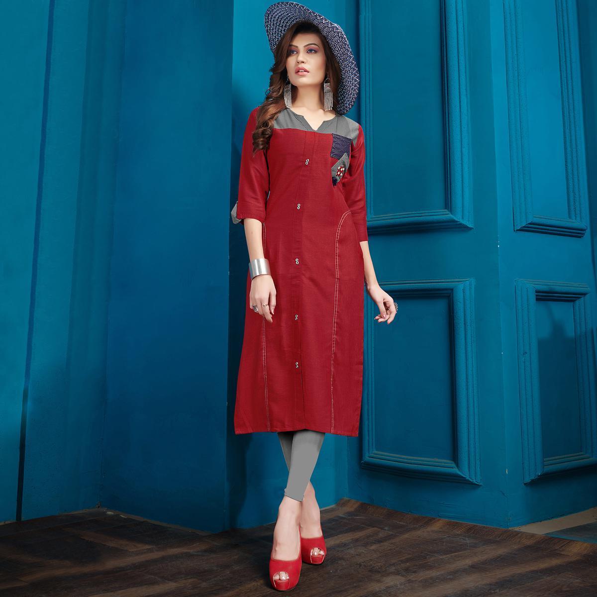 Red Colored Casual Wear Cotton Kurti