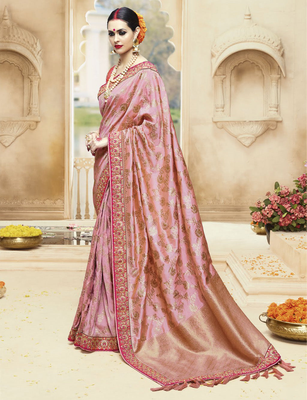 BLUSH PINK EMBROIDERED KANCHIPURAM SILK BLEND SAREE WITH BLOUSE